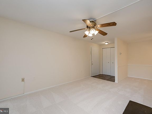 3rd image of 18100 Chalet Dr APT 201
