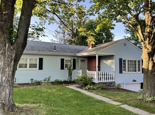 29 Briarcliff Dr, Feeding Hills, MA 01030