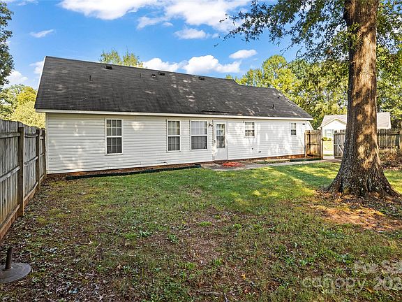 5th image of 3628 Greenloch Ct