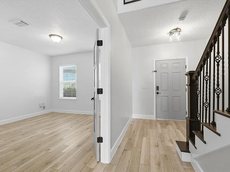 9012 Orange Blossom Loop — Photo 32