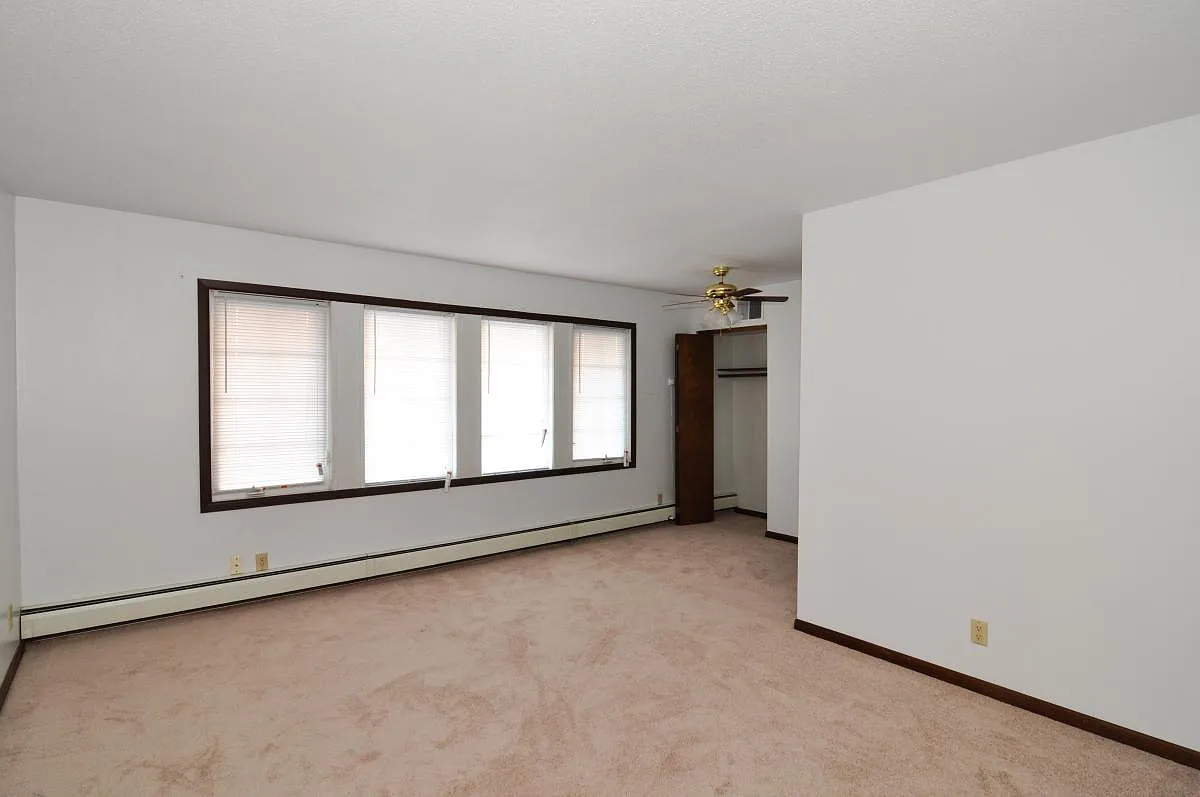 1 bed, $665 — Photo 2