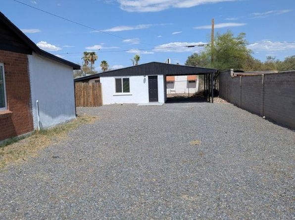 648 N Desert Ave