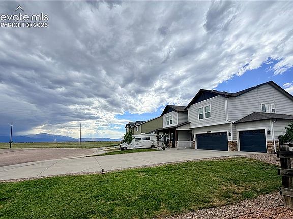 2nd image of 10820 Cascading Spring Cir