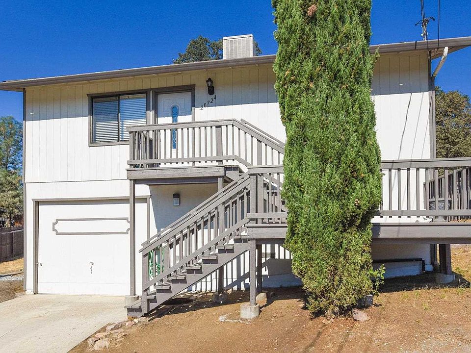 1st image of 20724 W Willow Springs Dr