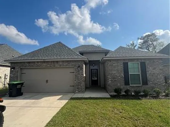 557 Claiborne Trails Dr, Slidell, LA 70458