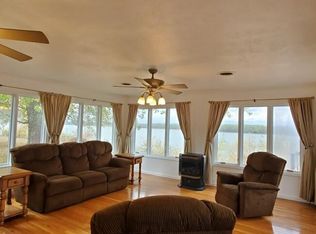 709 Riverview Dr, Ledbetter, KY 42058