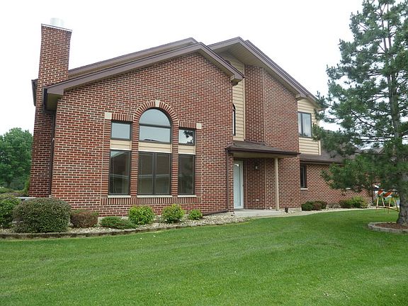 5th image of 10815 S Kathleen Ct #15