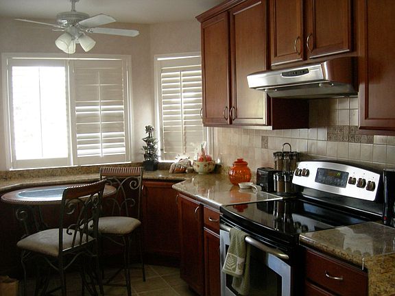 Eat in Kitchen