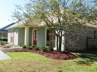 6226 Destrehan Dr, Baton Rouge, LA 70820