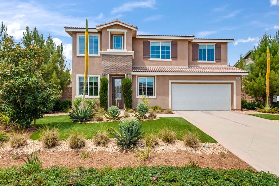 1st image of 24785 Melrose Dr