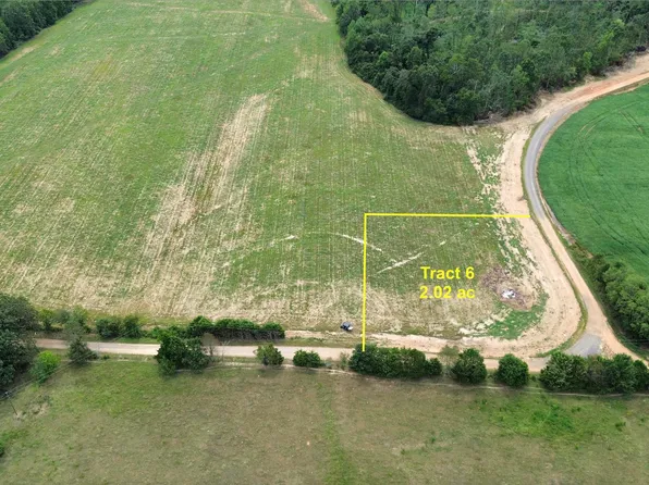 21638 Holland Rd, Athens, AL 35614
