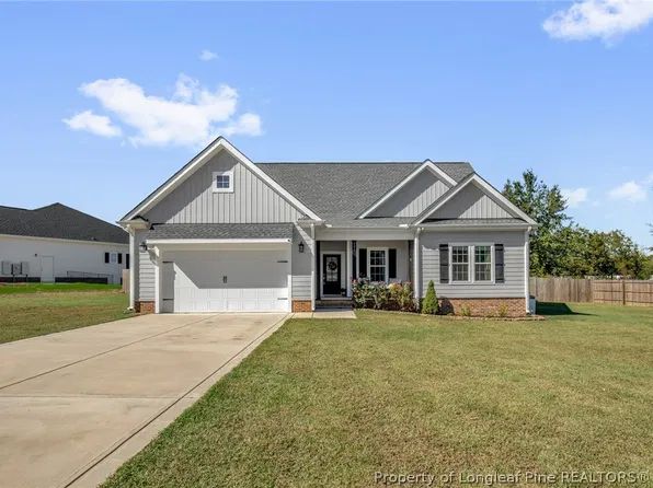 131 Crownview Ln, Dunn, NC 28334