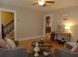 11 Maple Ct, Northbridge, MA 01534