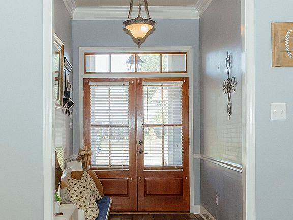 4th image of 9106 Summer Tree Cir #1