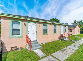 320 Swain Blvd, Lake Worth, FL 33463