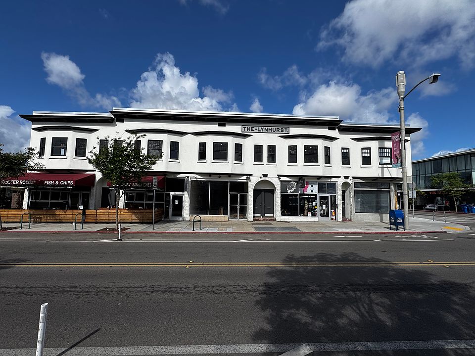 Historic Lynhurst building. Units are located on 2nd floor.