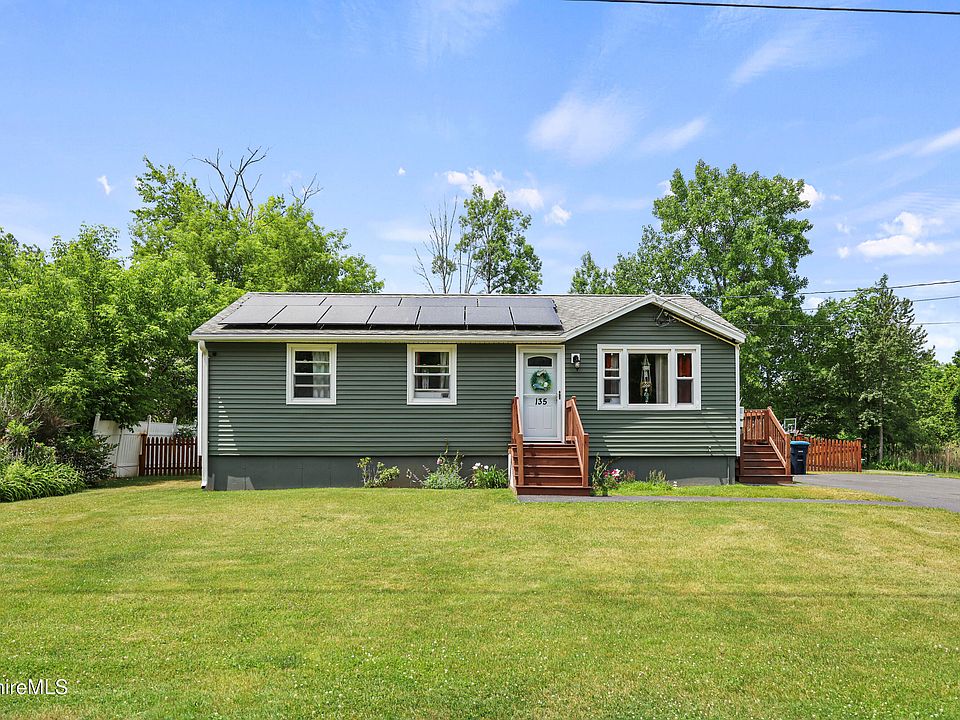1st image of 135 Tamarack Ave