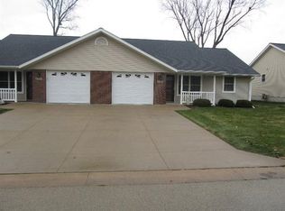 1105 6th Ave, Fulton, IL 61252