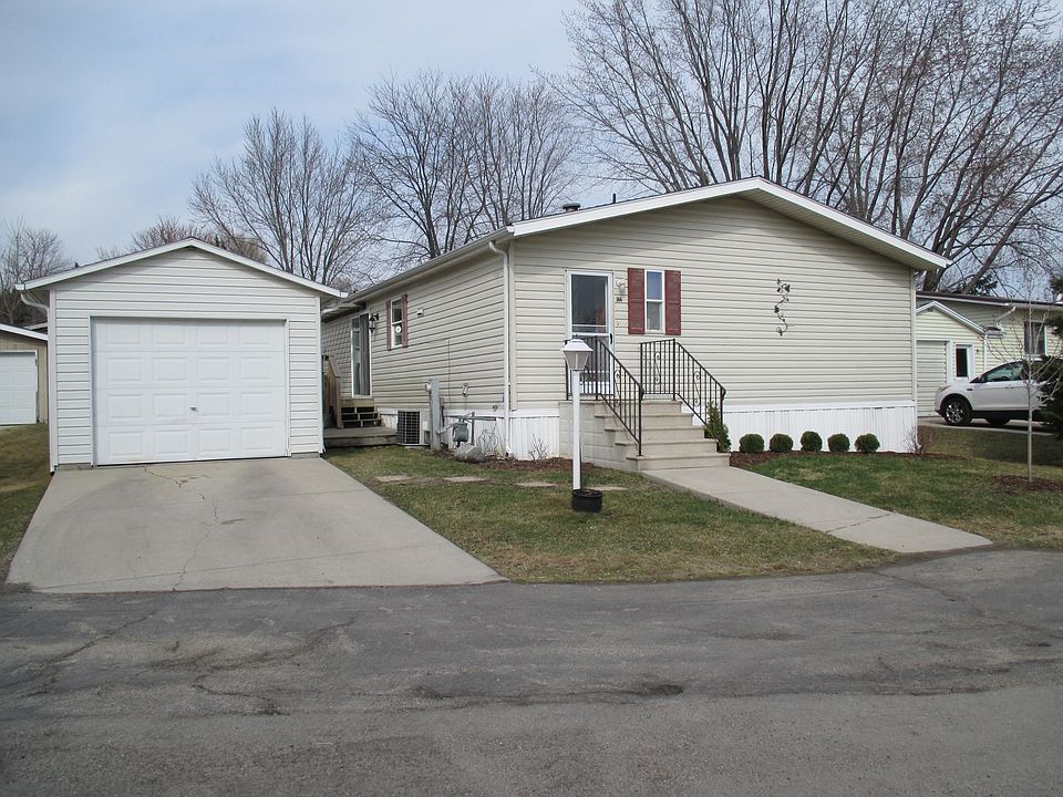 1st image of 122 Canary Cir