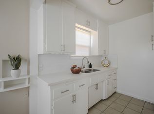 2823 E 7th St., Long Beach, CA 90804