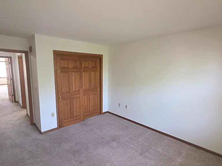 3205 S Ridgecrest Ct — Photo 18