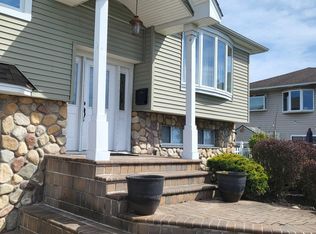 (Undisclosed Address), Massapequa, NY 11758