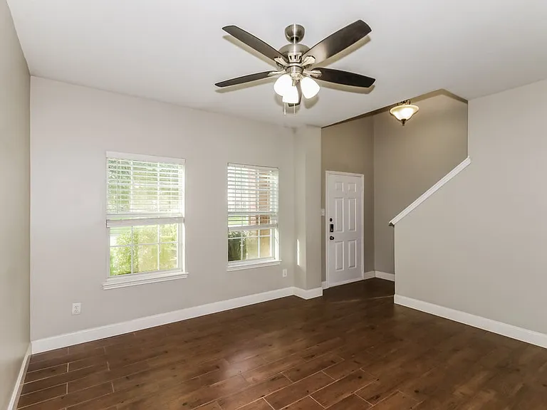 2523 Flycatcher Cove Dr — Photo 8