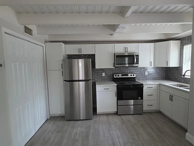 5101 Orange Ave N #B — Photo 4