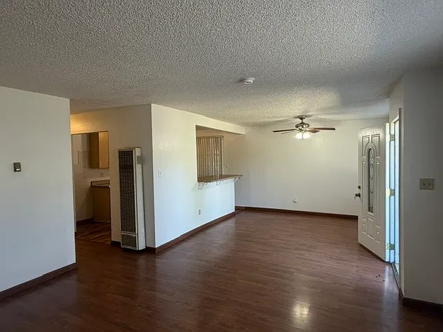 3048 Harris Ave — Photo 5