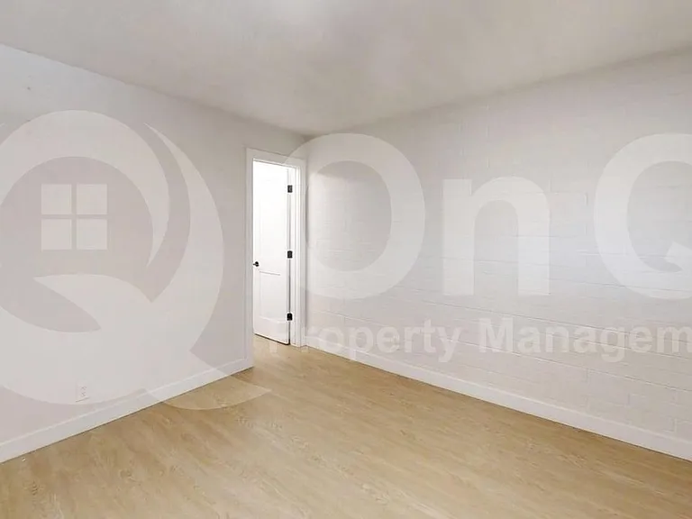 1840 W Thomas Rd #27 — Photo 10