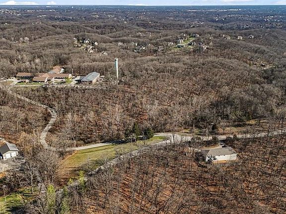 2nd image of 1455 Ridge Rd