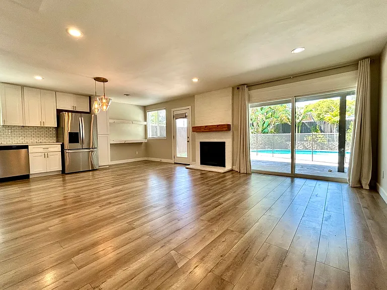 4780 Aberdeen St — Photo 3