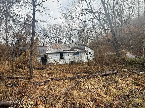 4th image of 24516 Slick Rock Rd