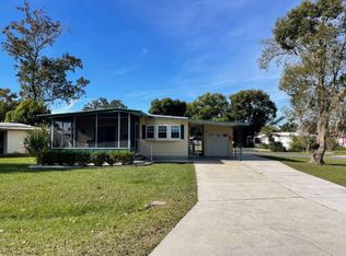 2 Rabbit Trl, Wildwood, FL 34785