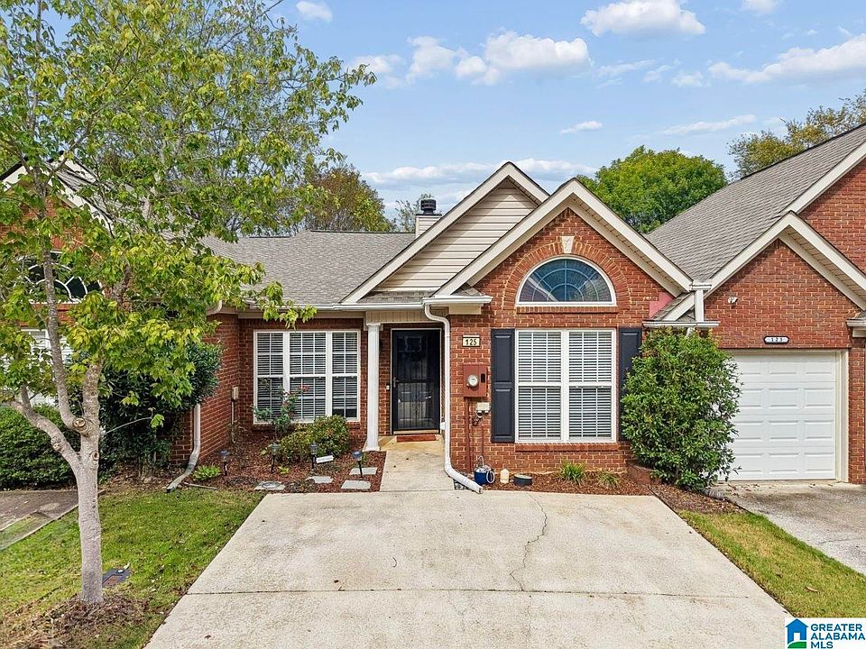 1st image of 125 Hayesbury Ct