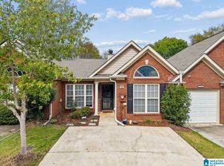 125 Hayesbury Ct, Pelham, AL 35124