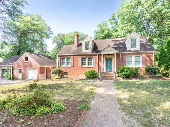 23 White Oak Dr, Newport News, VA 23601