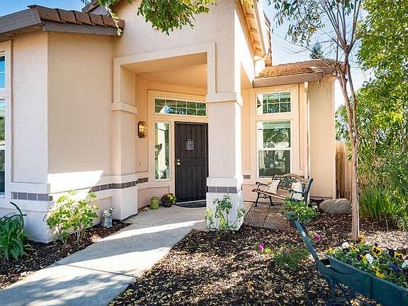 3rd image of 4241 Gailey Cir