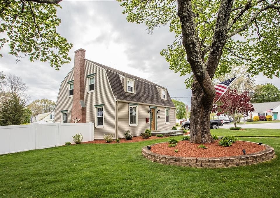 61 Arland Dr, Pawtucket, RI 02861 Zillow