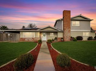 1407 S Laspina St, Tulare, CA 93274