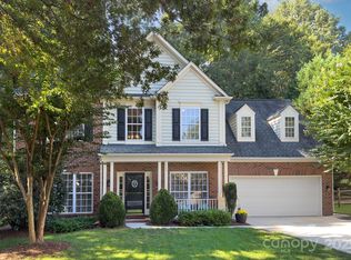 425 Gilchrest Cir, Matthews, NC 28105