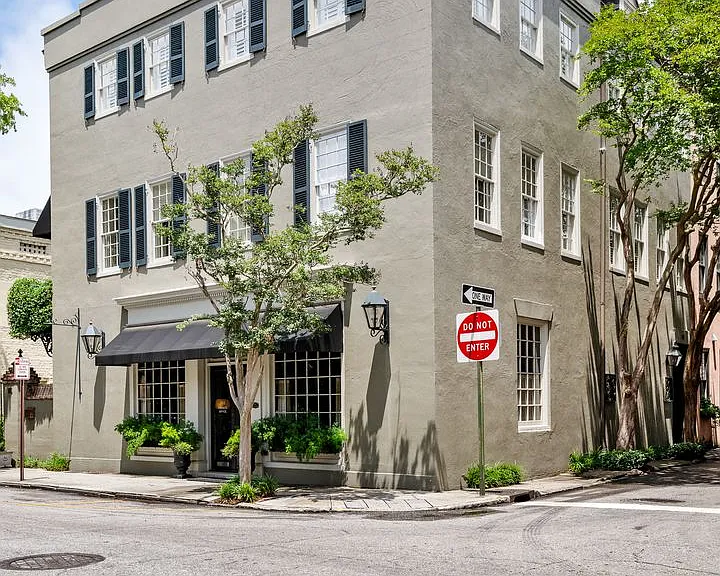 38 Elliott St — Photo 2