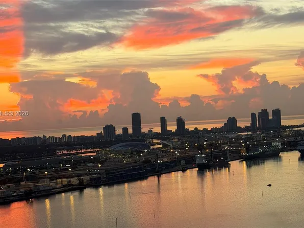 300 Biscayne Blvd #3503C, Miami, FL 33131