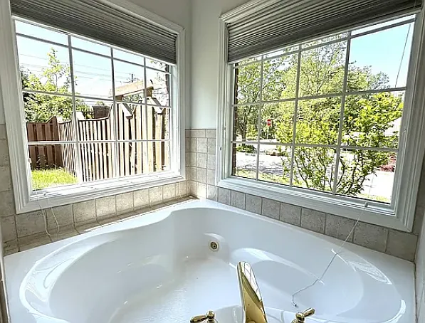 3802 E Regents Cir — Photo 7