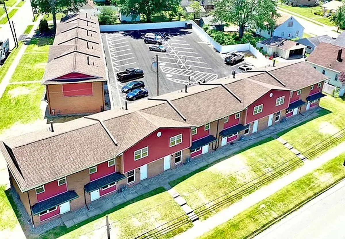 Building Photo - 16-34 Berwyck Dr
