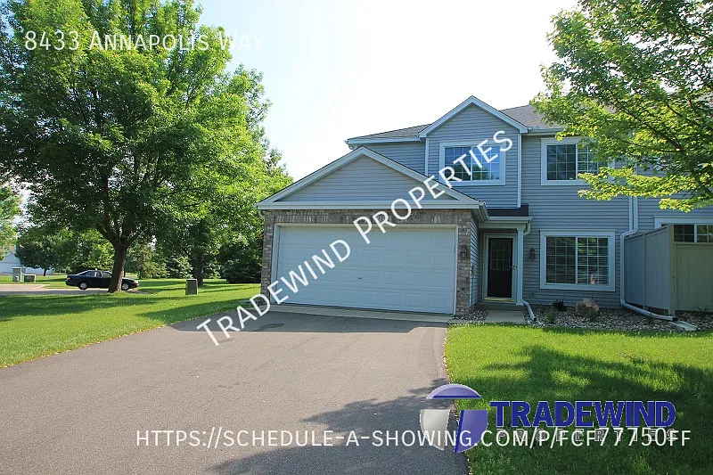 Excellent 2 Bed 2 Bath End Unit Townhome — Photo 1