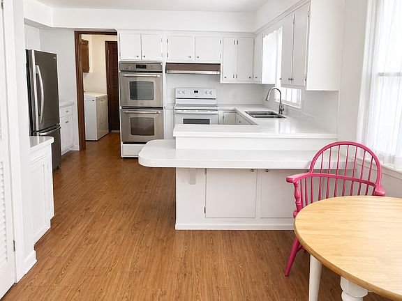 5th image of 149 Hillyndale Rd