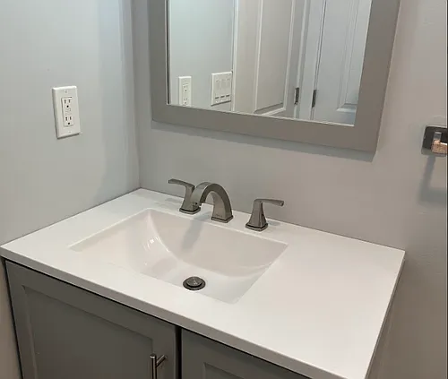 7028 Ridge Ave #7028 Photo 1