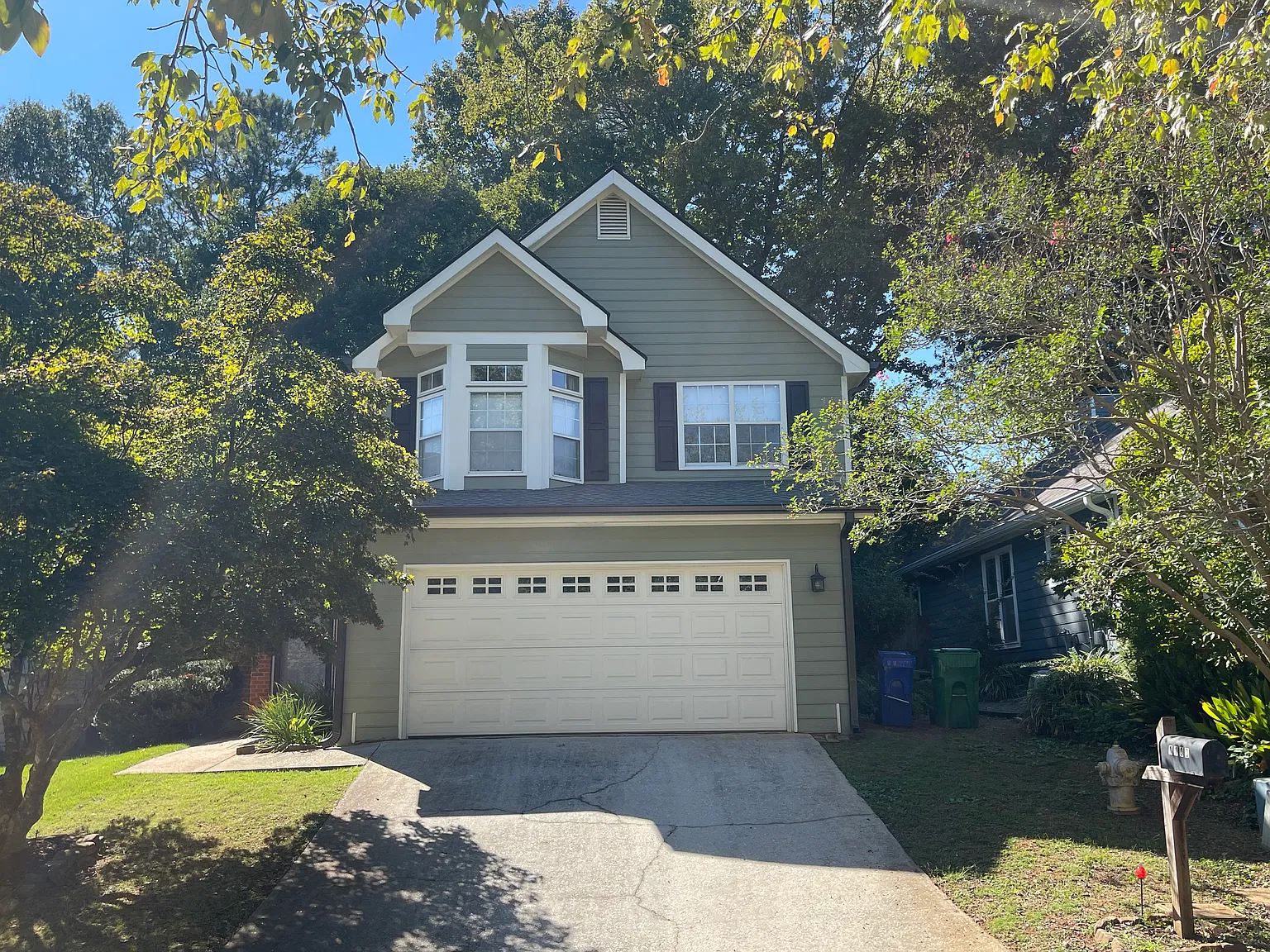 3 bed, 2.5 bath, 1631 sqft, $3,495 — Photo 1