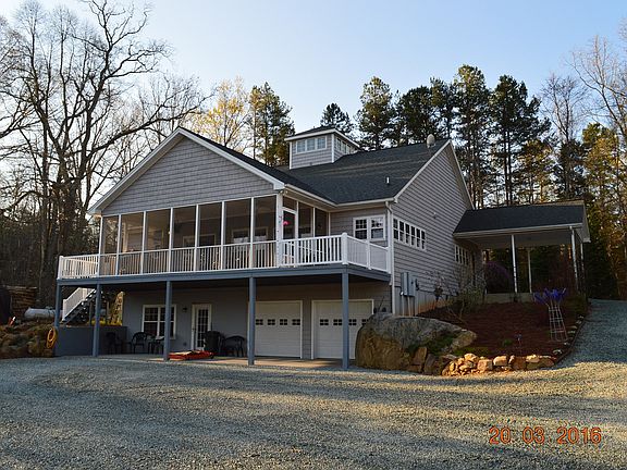 Walkout basement/garage